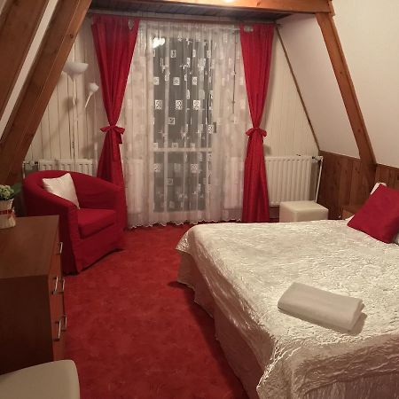 Pension Koliba Krnov Oda fotoğraf